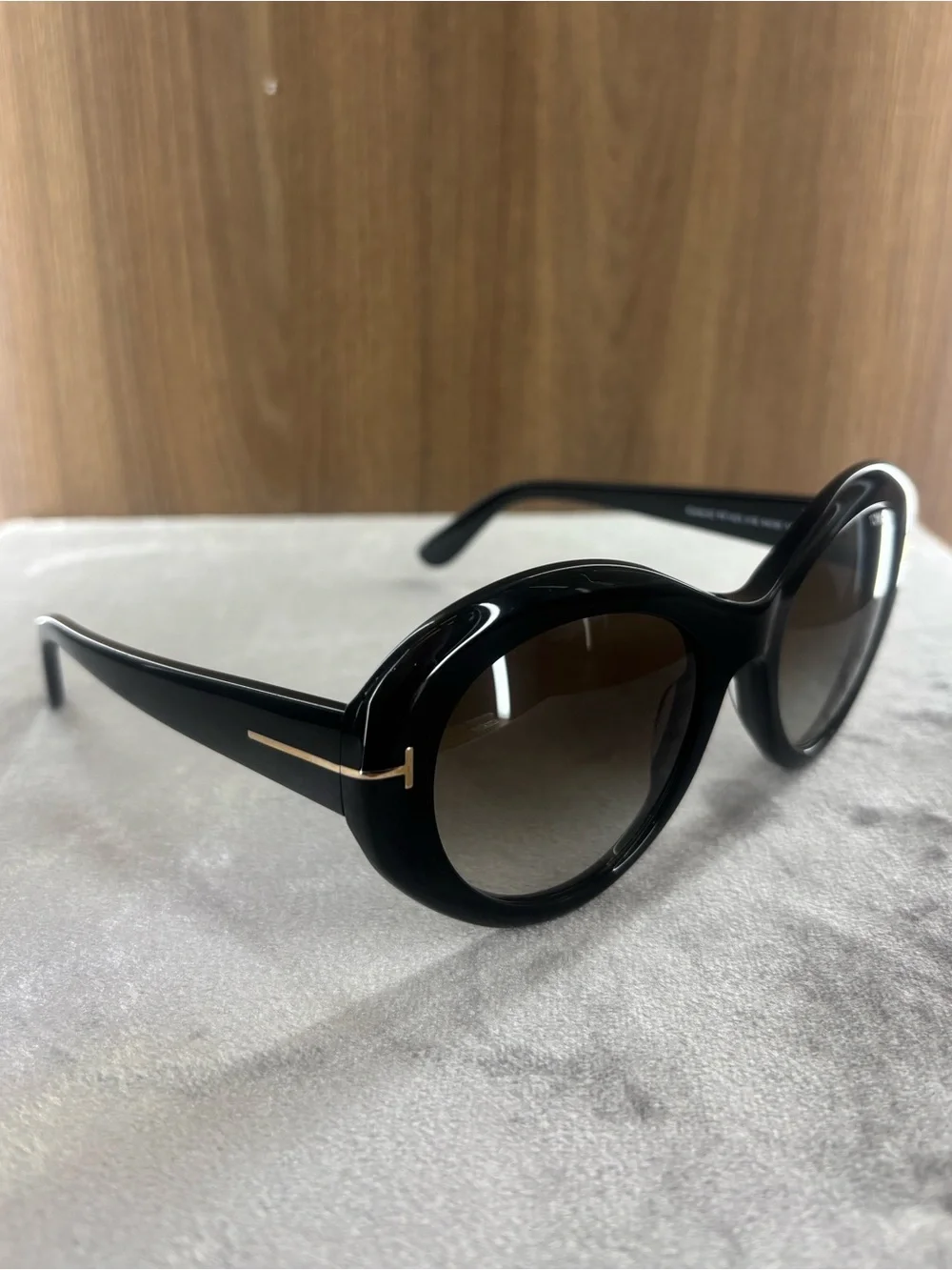 Tom Ford Elodie-02 TF1423 01B Black Sunglasses 54-20-140 New